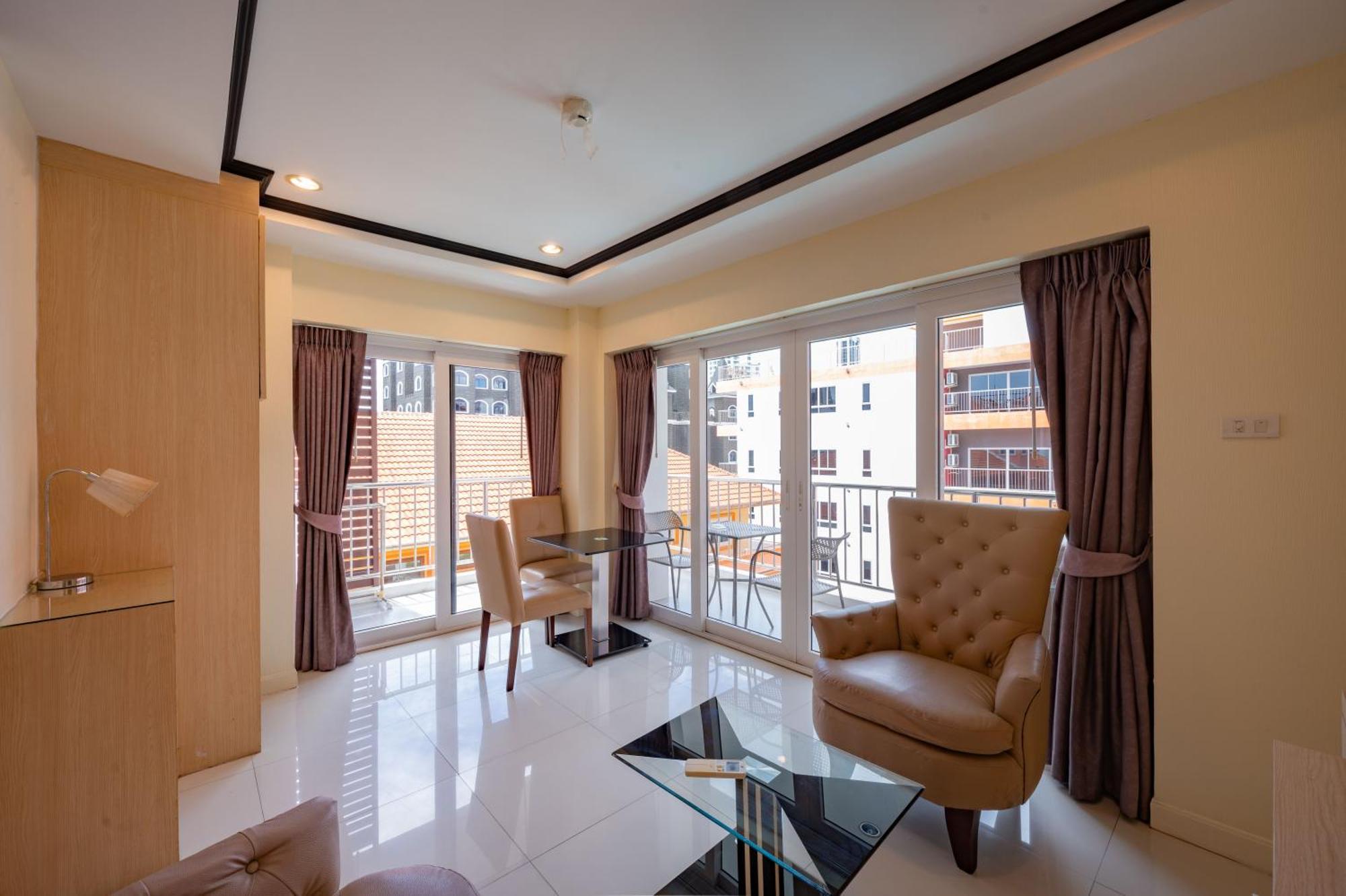 Aparthotel New Nordic Vip 5 By Apartwell Pattaya